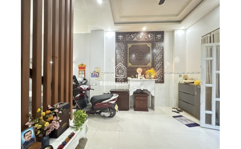 Bán nhà 77m², 2 tầng, 3PN, Q.9, 4.7 tỷ, sổ hồng