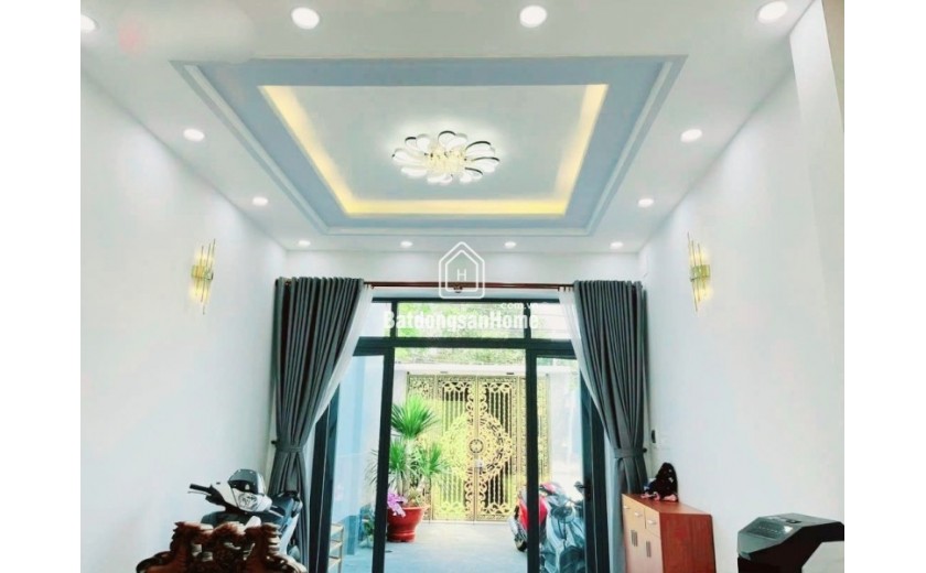 Bán nhà mặt phố Linh Tây, Thủ Đức, 106m², sổ hồng, 12.2 tỷ