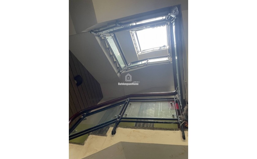 Bán nhà 84m2 - 4 Tầng  - MTKD Đường Chân Lý - Tân Thành - Tân Phú