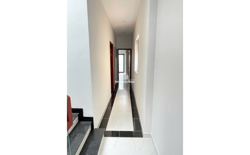 Bán nhà riêng 100m2 - Hẻm xe tải 8m Đường Trịnh Đình Trọng, Tân Phú