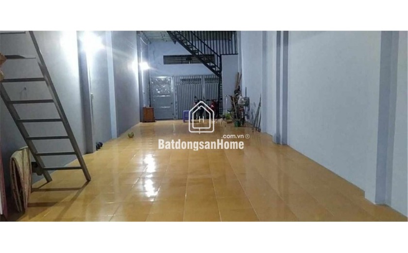 Mặt Tiền 110m2 Ngang 5.5m  - Đường Trịnh Đình Trọng - Tân Phú