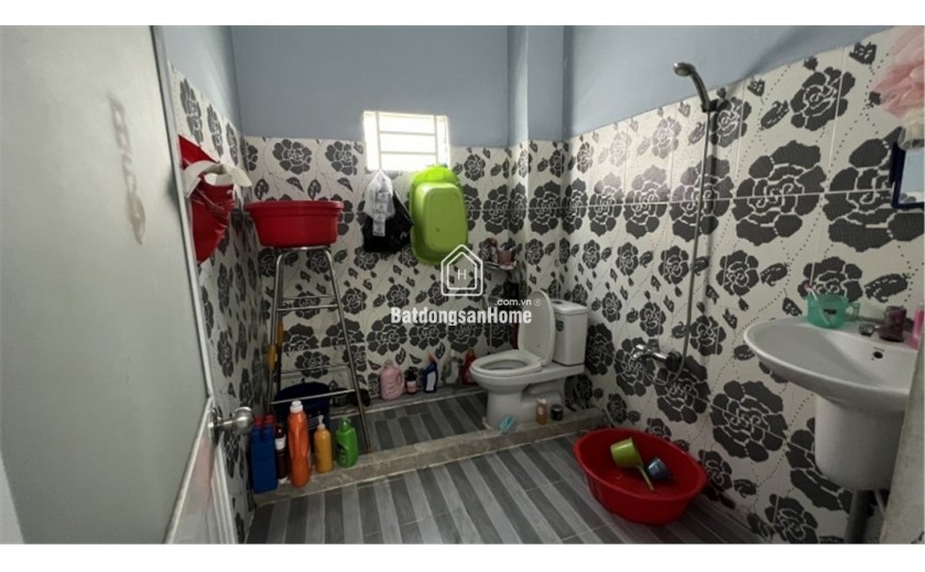 Mặt Tiền 110m2 Ngang 5.5m  - Đường Trịnh Đình Trọng - Tân Phú