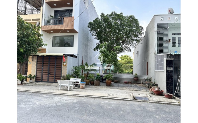 ĐẤT KHU PHÂN LÔ ĐƯỜNG 12M NGUYỄN XÍ - P.26 - 80M2 (4X20) - GIÁ CHỈ 9.X TỶ