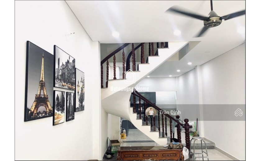 Bán nhà  Đặng Thùy Trâm ( kế bên ĐH Văn Lang ) - đường 12m - Nhà  4 tầng mới- 4 PN master - A4 - khu an ninh - thoáng mát