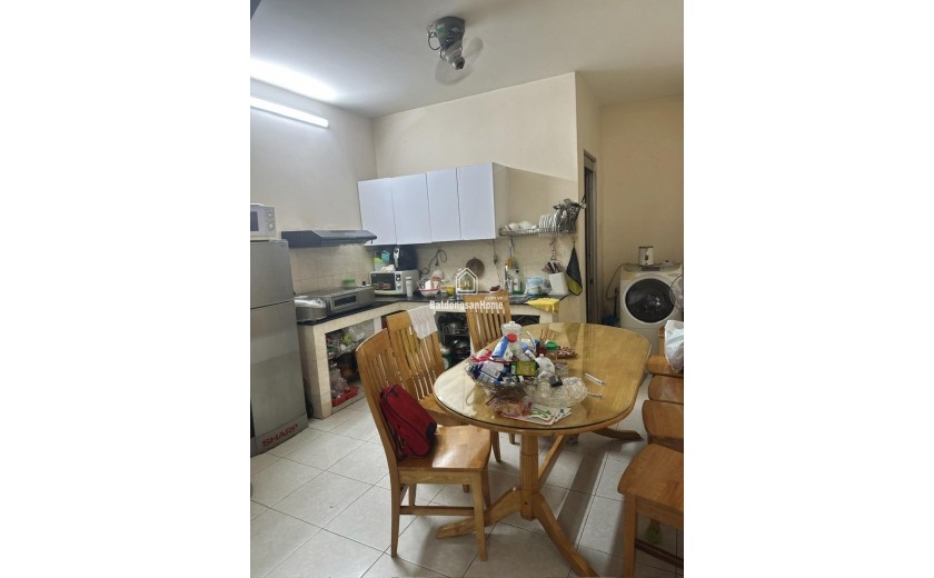 NHÀ LẠC LONG QUÂN P9 TB, SÂN RỘNG, SÁT HXH LỚN, 48M²  4PN, 3 TẦNG ĐÚC!