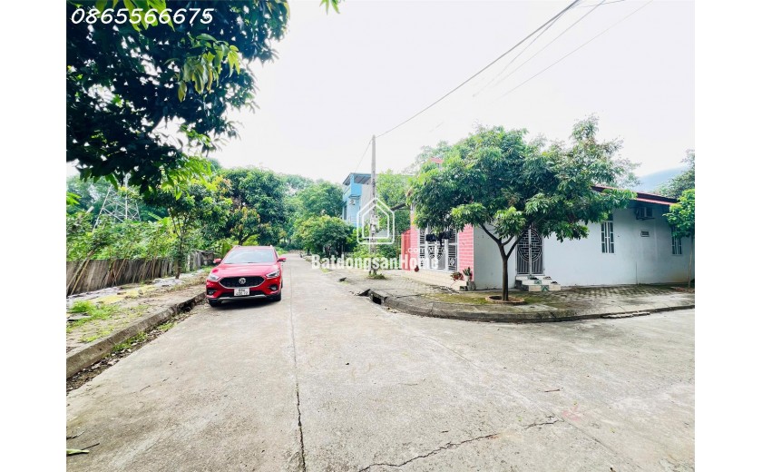 Bán lô đất 90m view hồ Đồng Đầm - Việt Trì. LH 0865566675