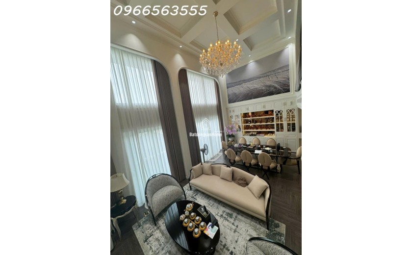 Bán Douplex Mỹ khánh 1 - Phú Mỹ Hưng - Full nội thất , 195m2, giá 18 tỷ