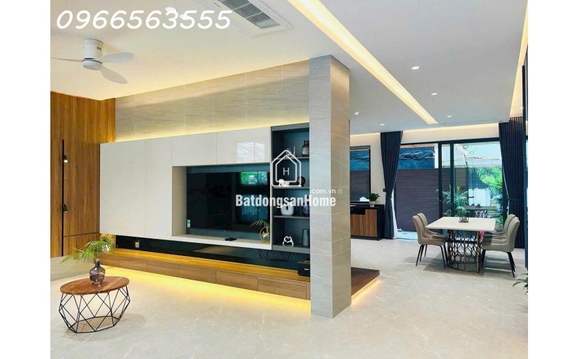Bán biệt thư hưng thái, Phú Mỹ Hưng - nhà đẹp - giá rẻ - full nt - giá 36 tỷ