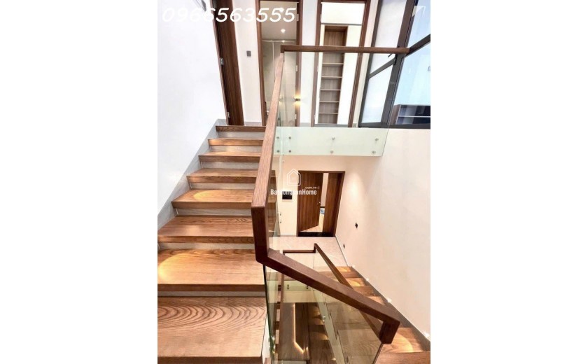 Bán biệt thư hưng thái, Phú Mỹ Hưng - nhà đẹp - giá rẻ - full nt - giá 36 tỷ