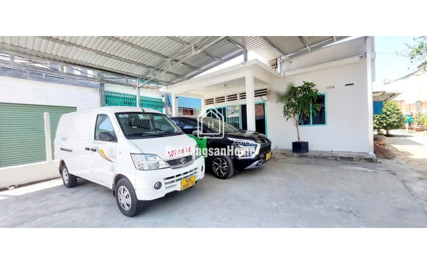 Bán nhà 150m², 4PN, 3WC, Trường Thọ, Thủ Đức, 7.4 tỷ, sổ đỏ