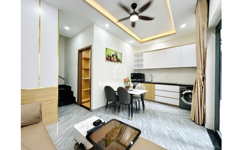 NHÀ 2 TẦNG, HẺM ĐẸP CMT8, 35M2 3PN FULL NỘI THẤT, GẦN HỒ BƠI CỘNG HOÀ!
