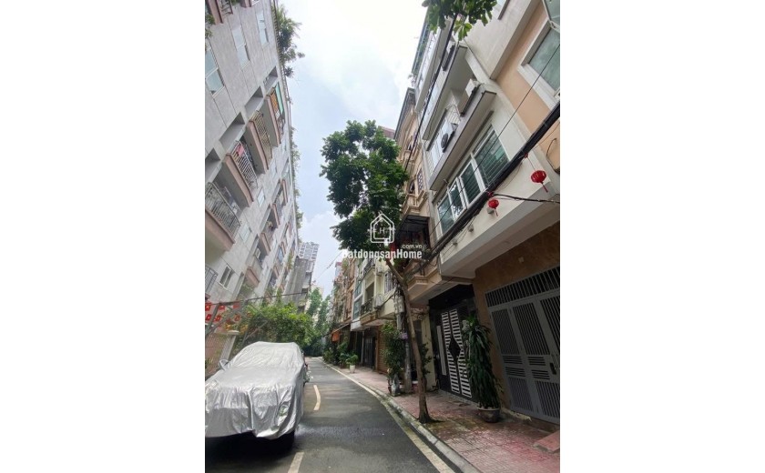 - #CẦU_GIẤY - Ngõ nông thẳng đẹp thoáng - 40m ô tô tránh - 100m ra phố.
Vị trí cực đẹp thuận tiên đi lại, tiện ích bạt ngàn
- Diện tích 45m2 - mt 4m - 4 ngu