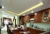Bán nhà Hiệp Bình Chánh, DT 92 m2, 3 tầng, sổ hồng. Giá 7,75 tỷ