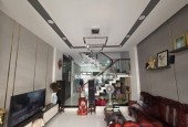 Bán nhà mặt phố Q.2, 90m², 4 tầng, 11.65  tỷ, sổ hồng
