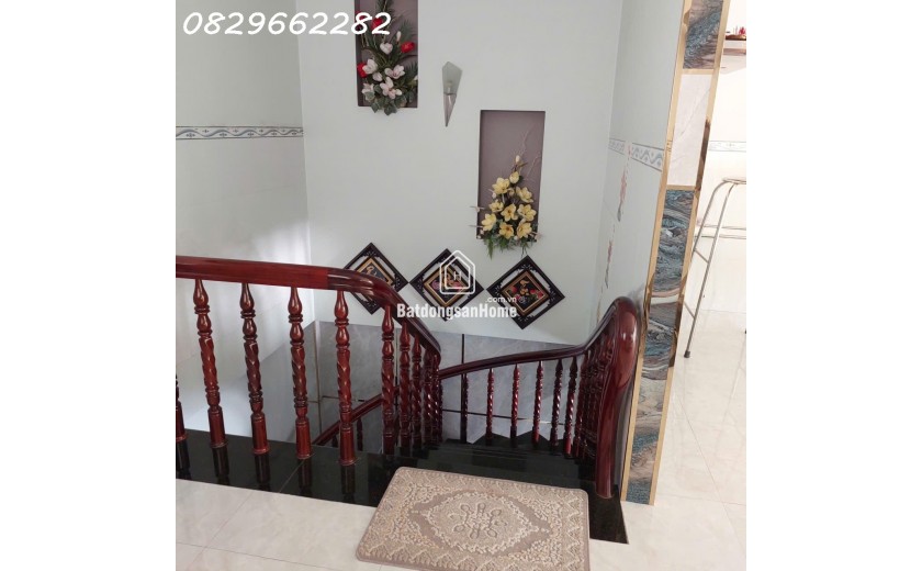 Bán Nhà Mặt Phố Dinh Hữu Thuật, Sa Đéc. DT 170m2, 4PN, SH, Giá 3 Tỷ. LH 0829662282