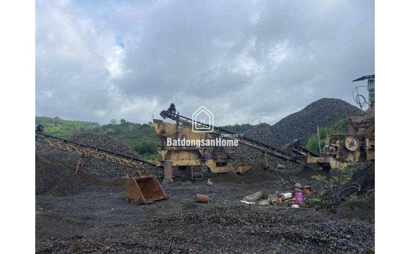 Bán Mỏ dá 13.3 Hecta đang khai thác, trữ lượng 600.000 m3 giá chỉ 40 tỷ