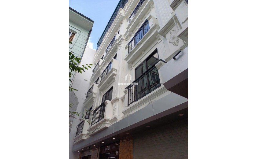 Nhà 5 Tầng Ngô Gia Tự – Mặt Tiền 3.8m, Ô Tô Đỗ Cửa – Đẹp Long Lanh, Ở Ngay