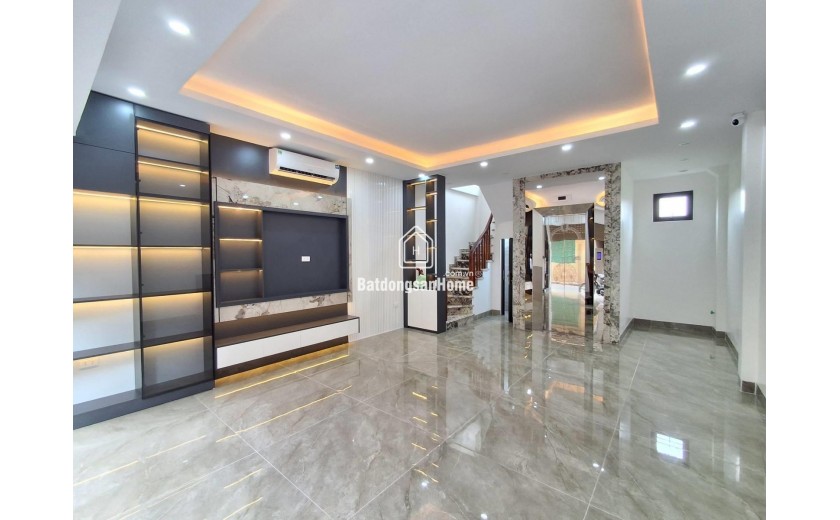 Bán nhà  Khu phân lô Quân đội 918 Phúc Đồng Long biên