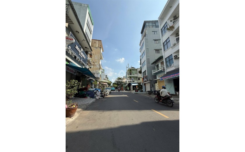!!!Bán lô góc 2 Mặt Tiền kinh doanh 5 Tầng 4.5X15m_HĐT.40tr/th ngay Nguễn Tiểu La Quận 10