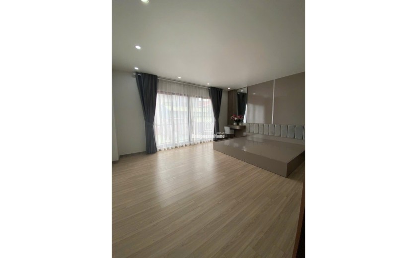 Bán Nhà 6 Tầng Thang Máy – 40m² – Mặt Tiền Gần 5m – Trung Tâm Long Biên – 9 Tỷ