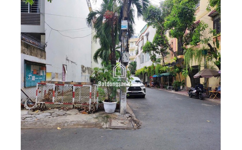 **Duy Nhất  lô đất góc 2 Mặt Tiền HXH Vị trí VÀNG đường Cộng Hòa TB CN.71m2-12 Tỷ Xíu