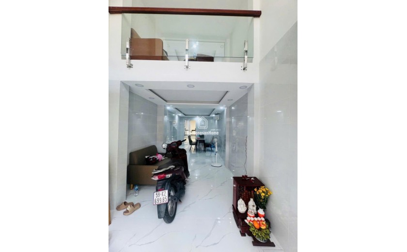 *Bán MTKD Ngay Chợ Nhật Tảo 5 Tầng Mới Keeng cn 39m 4PN Full nội thất -Chỉ 10 Tỷ Nhỉnh