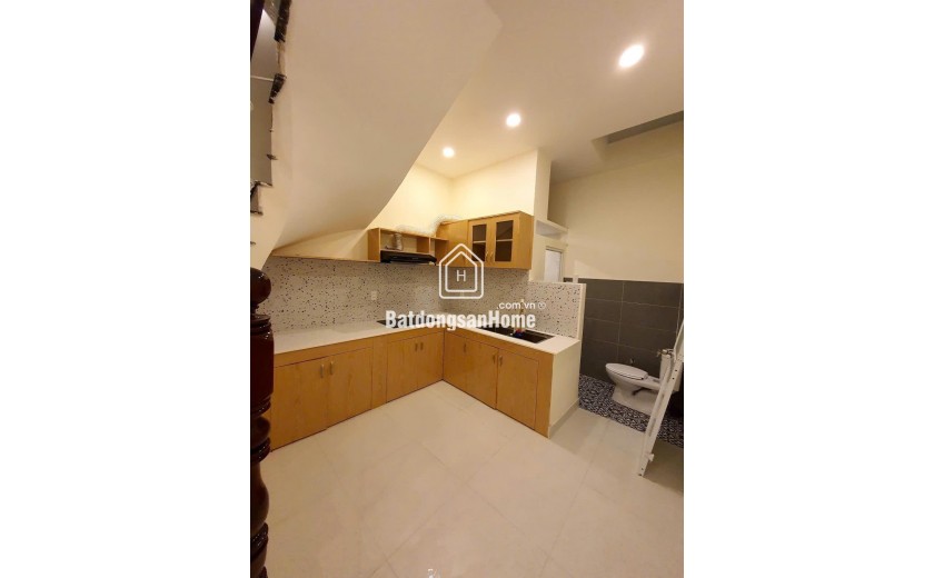 *Bán Nhà Riêng 3Tầng 30m2 _Gần Mặt Tiền Nhật Tảo –Nguyễn Tri Phương Quận 10, Nhỉnh 6Tỷ