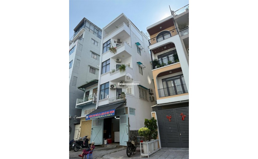 !!!Bán lô góc 2 Mặt Tiền kinh doanh 5 Tầng 4.5X15m_HĐT.40tr/th ngay Nguễn Tiểu La Quận 10