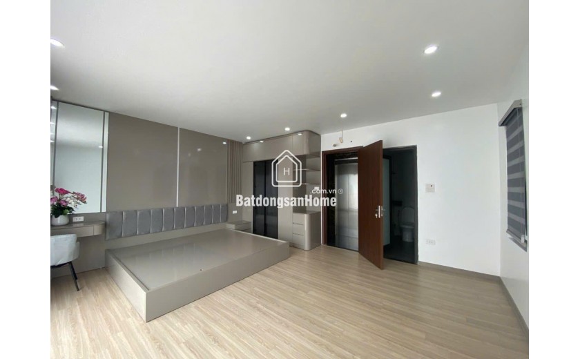 Bán Nhà 6 Tầng Thang Máy – 40m² – Mặt Tiền Gần 5m – Trung Tâm Long Biên – 9 Tỷ