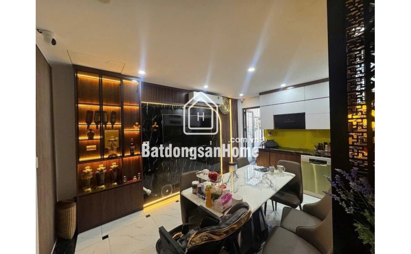 BÁN NHÀ NGÕ Ô TÔ TÂN MAI, HOÀNG MAI 36Mx5T, MT 4.5M GIÁ 9.98 TỶ