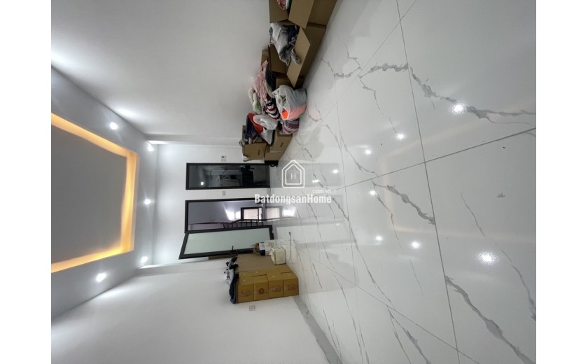 DUY NHẤT – NHÀ MỚI PHỐ LÒ ĐÚC – 30M² – 5 TẦNG – Ô TÔ CÁCH 10M – GIÁ 5.85 TỶ