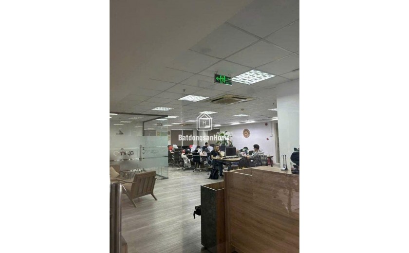 !! Bán tòa nhà cao tầng 2 MT Hoàng Việt Gần SB Tân Sơn Nhất (12,2x20m)12 tầng thang máy-158 tỷ