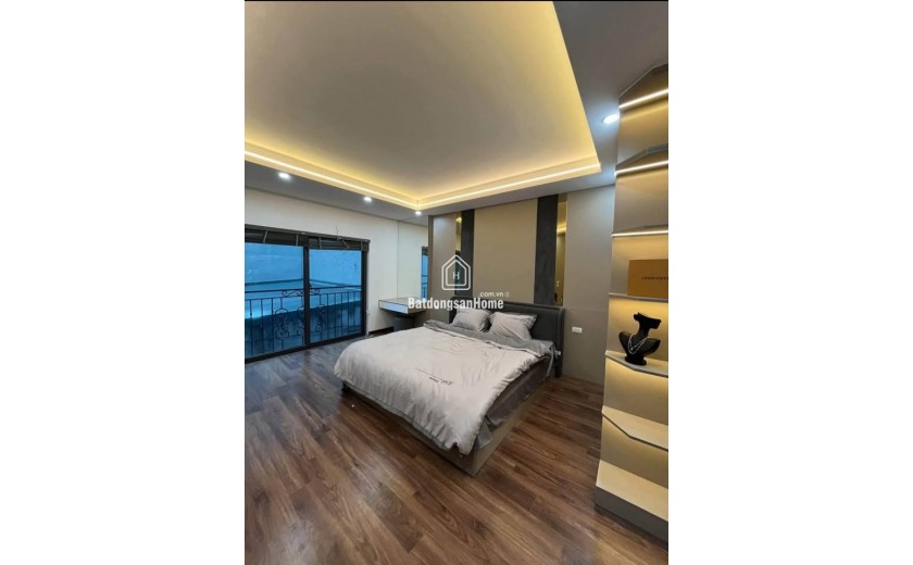 SIÊU PHẨM THẠCH BÀN – LONG BIÊN  
 46m² – 6 TẦNG – THANG MÁY – Ô TÔ ĐỖ CỬA  CHỈ HƠN 7 TỶ – NHÀ MỚI ĐẸP NGÂY NGẤT