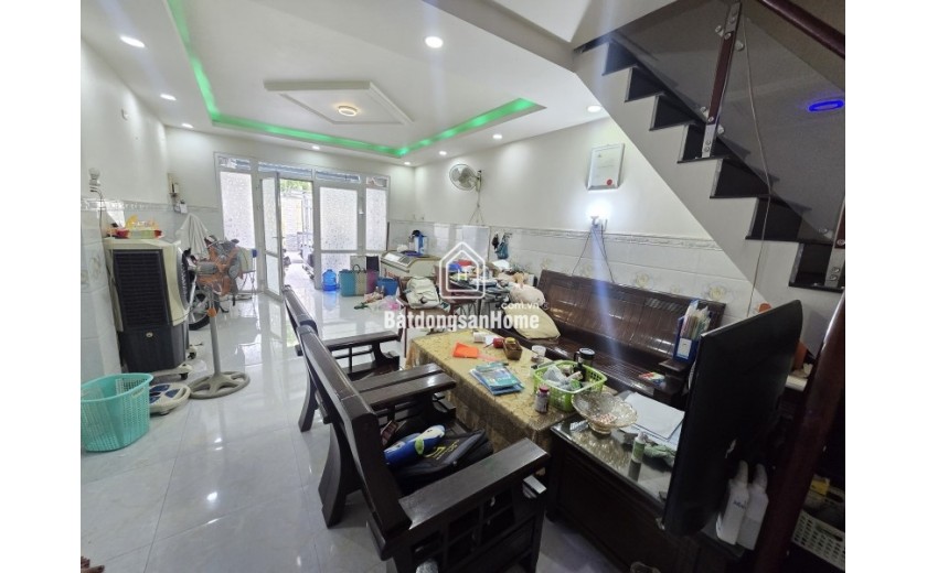 Bán nhà riêng 2 tầng, 4PN đường Số 2, Tăng Nhơn Phú B, Q.9. DT 82m2, SHR, 6.35  tỷ. LH: 0933125879