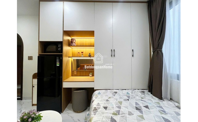 CHDV NGUYỄN VĂN TRỖI - PN - DT 1 TỶ NĂM - 79M2 (5.5 X13 ) - 4 TẦNG - GẦN MT - NỞ HẬU - KHÔNG LỖI PHONG THỦY
