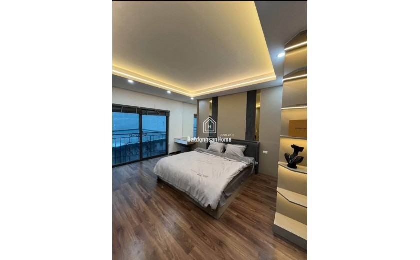 BÁN NHÀ ĐẸP 45M, NGỌC THUỴ- LONG BIÊN - 4 NGỦ ĐỦ CÔNG NĂNG 
- 10M RA Ô TÔ TRÁNH - Ô TÔ ĐỖ CỬA - KINH DOANH - THOÁNG TRƯỚC SAU.
