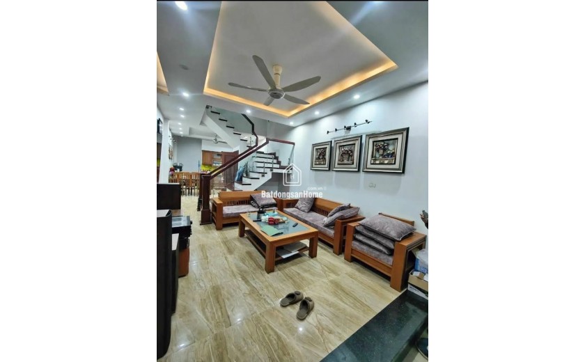 BÁN NHÀ DÂN XÂY NGỌC THỤY – LONG BIÊN – CHỈ HƠN 7 TỶ  
 Diện tích: 52m² – Mặt tiền 4m – Nhà dân xây chắc chắn