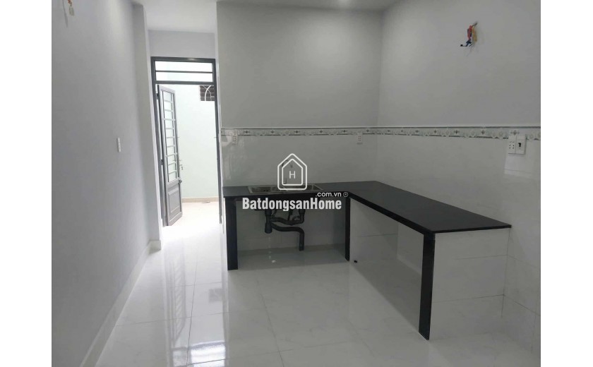 NHÀ 2 TẦNG 56M2 HẺM XE HƠI, NGAY ĐƯỜNG SONG HÀNH. KHU ẨM THỰC PHỐ ĐÊM HÓC MÔN SẦM UẤT.