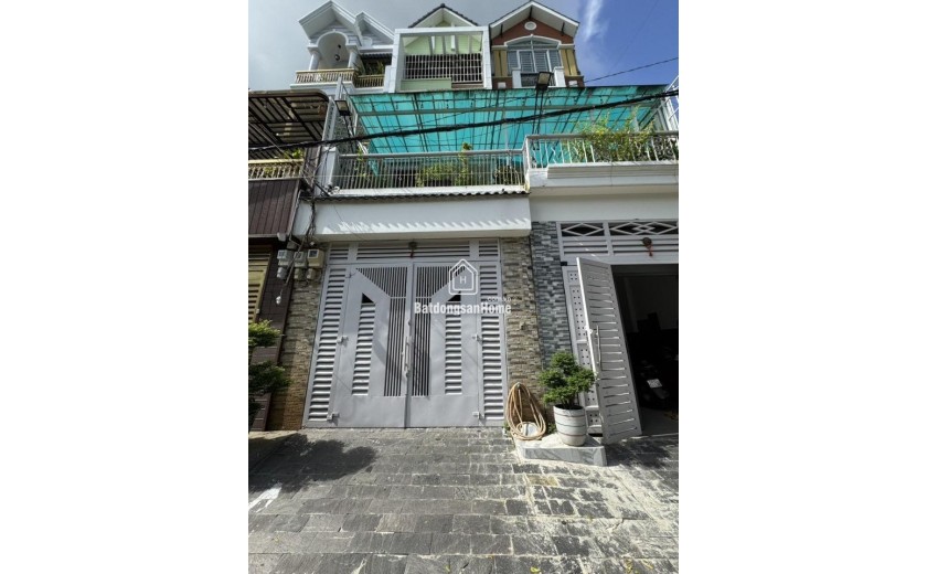 NHÀ 4 TẦNG THIẾT KẾ SANG TRỌNG 72M2 - HẺM 6M OTO VÀO TẬN NHÀ - THỚI AN, QUẬN 12. GIÁ RẺ CHỈ 5.X TỶ.