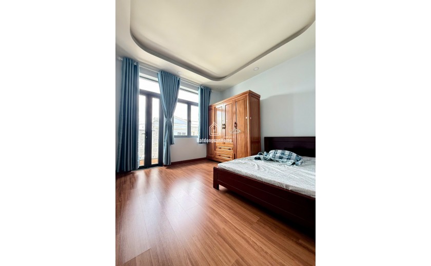 NHÀ 4 TẦNG BTCT MỚI ĐẸP LUNG LINH 60M2, NGAY BẾN XE BUÝT HIỆP THÀNH. QUẬN 12.