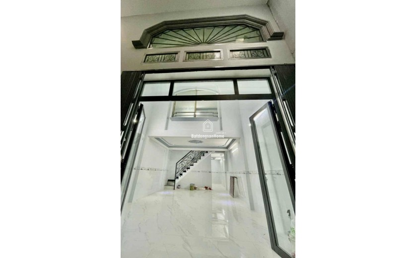 NHÀ VỊ TRÍ ĐẸP GIÁP TÂN PHÚ DIỆN TÍCH TO GIÁ RẺ 3 TẦNG 60M2. SỔ A4 HOÀN CÔNG ĐỦ. BHHA, BÌNH TÂN