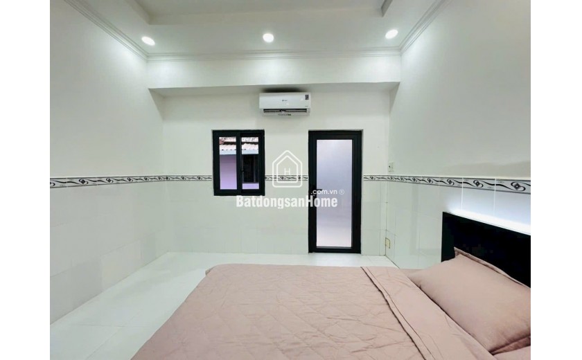 SIÊU PHẨM NHÀ 2 TẦNG MỚI TINH 35M2 NGAY CHỢ THẠCH ĐẦ, GẦN CV LÀNG HOA  PHẠM VĂN CHIÊU, GÒ VẤP.