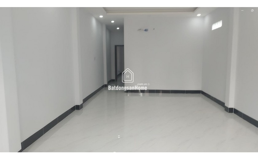 Bán Nhà Mặt Phố Số 2, TTTM Vincom Sa Đéc, Đồng Tháp. 75m2, 3 Tầng, 6PN. Giá 6.2 Tỷ, Sổ Hồng.