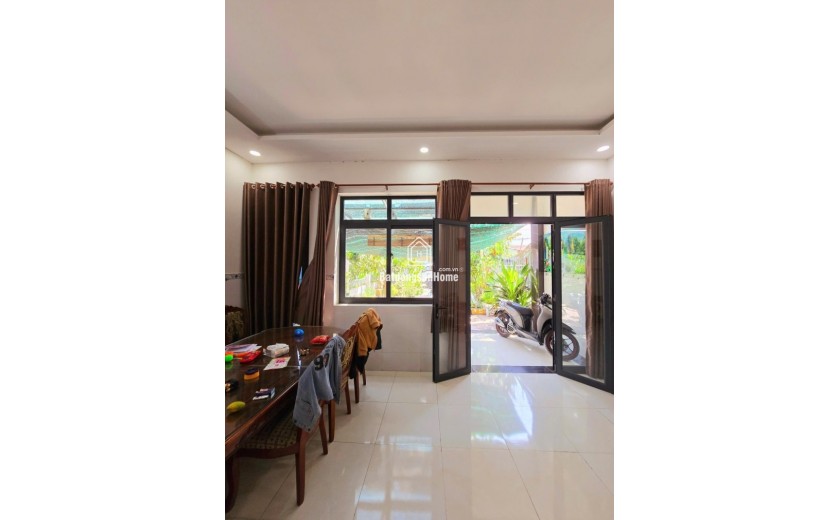 Bán nhà mặt phố Q.9, Long Phước, đường Số 10. DT 232m2, 3.35  tỷ, sổ đỏ, LH: 0933125879