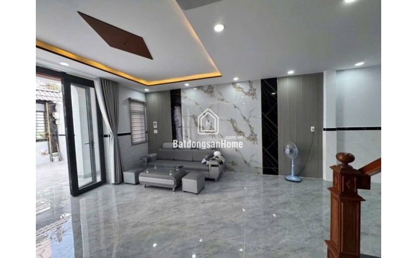 Bán nhà Bưng Ông Thoàn, Q.9: 100m2, 2 tầng, 4PN, SH, 7.35  tỷ. LH: 0933125879
