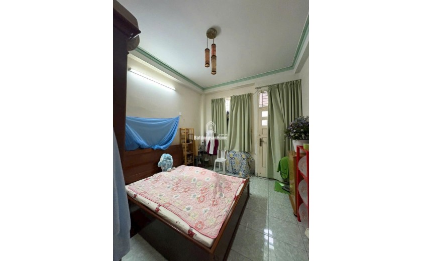 !! (4X13m)Hẻm thông, Ôtô đổ cửa, sát Mặt Tiền Nguyễn Tri Phương Quận 10_3 Tầng  10.3 Tỷ