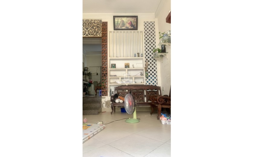 Bán nhà trong ngõ 3 tầng, 10PN đường Hữu Nghị, Bình Thọ, Thủ Đức. DT 168m2, sổ đỏ, giá 7.95  tỷ. LH: 0933125879