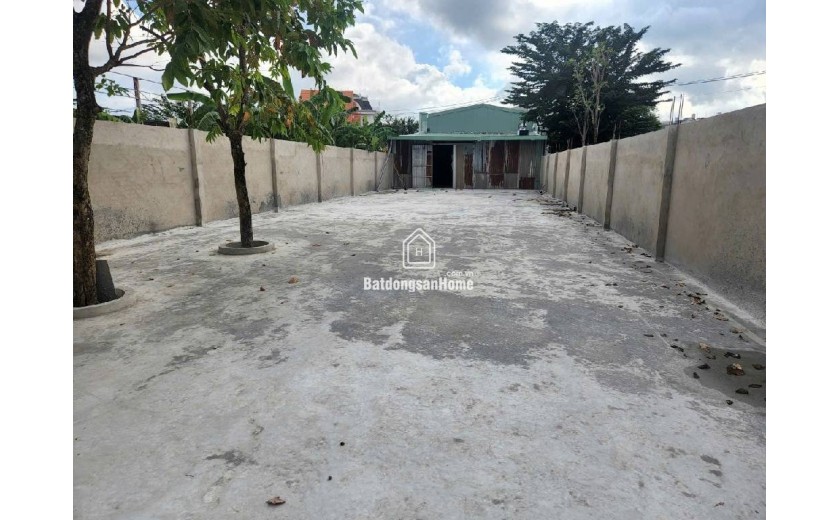Măt Tiền Thanh Xuân 22, Q.12, 700m2, 2PN, giá tốt 10.3 tỷ. LH: 0938552448