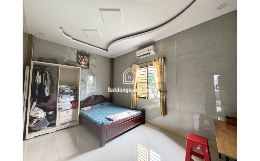 Bán nhà trong ngõ 50m2, 3 tầng, 4PN đường Số 8, Linh Xuân, Thủ Đức. Sổ hồng, giá 4.85  tỷ. LH: 0933125879