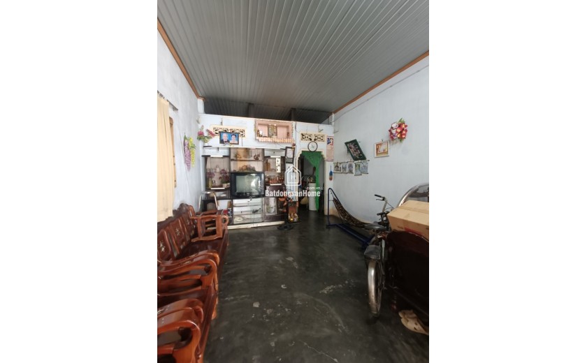 Bán nhà ngõ Đỗ Xuân Hợp, Q.9, 135m2, 2PN, SH, 7.2 tỷ. LH: 0933125879